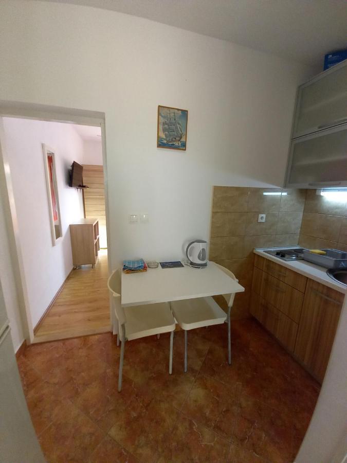Apartments Vinko Sobra Exterior photo