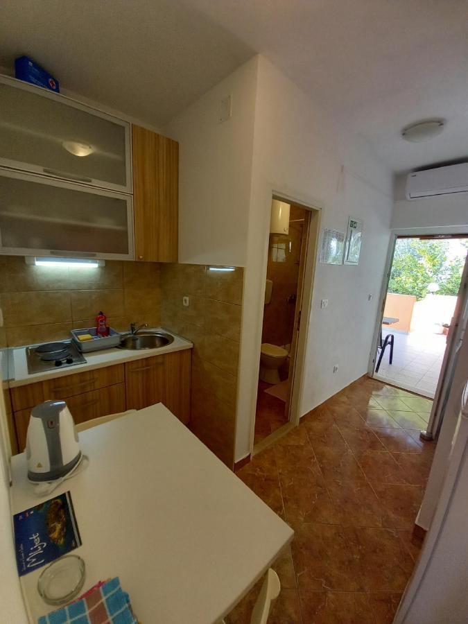 Apartments Vinko Sobra Exterior photo